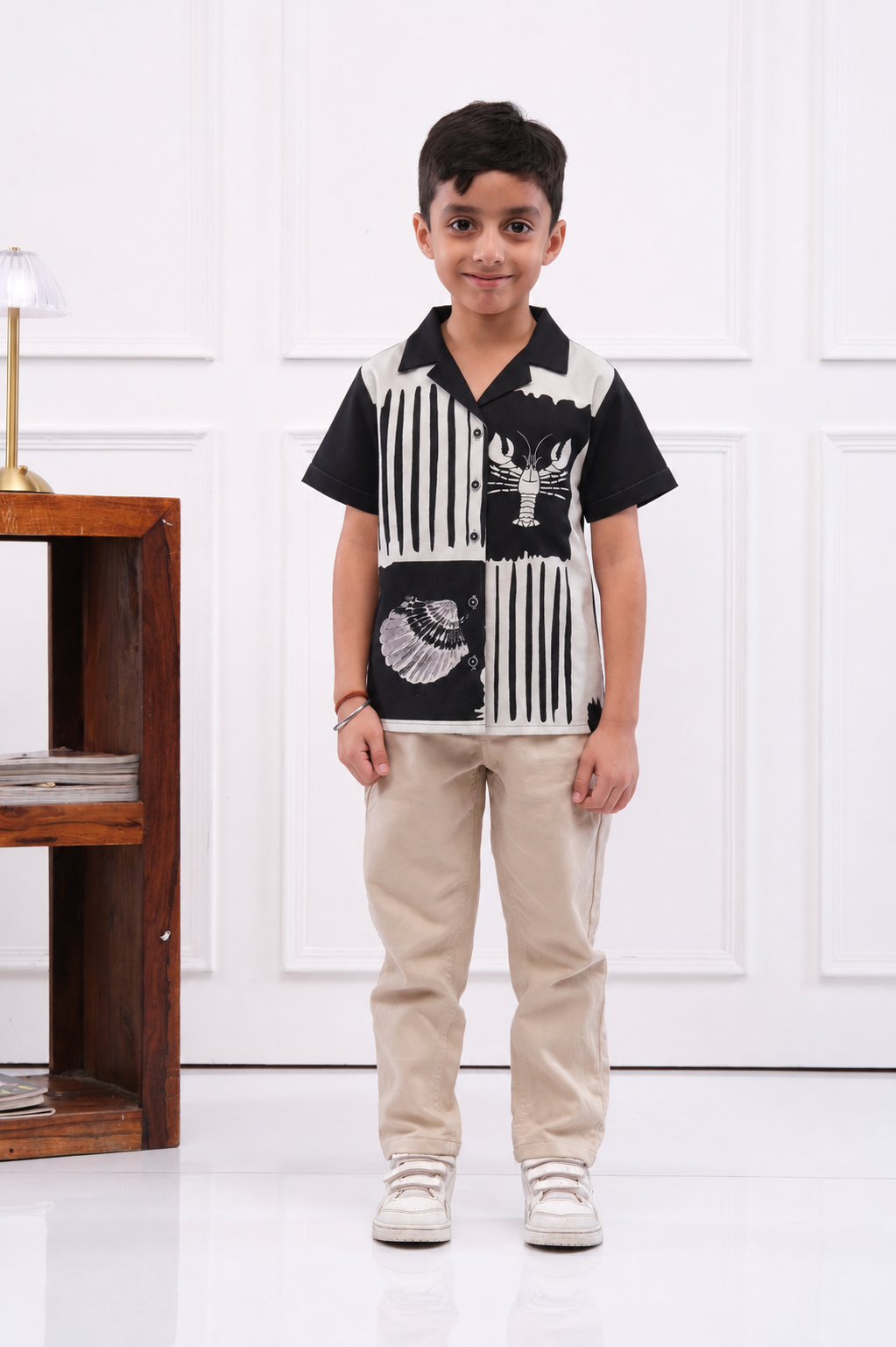 Maxim-De-Winter Boy's Black Shirt
