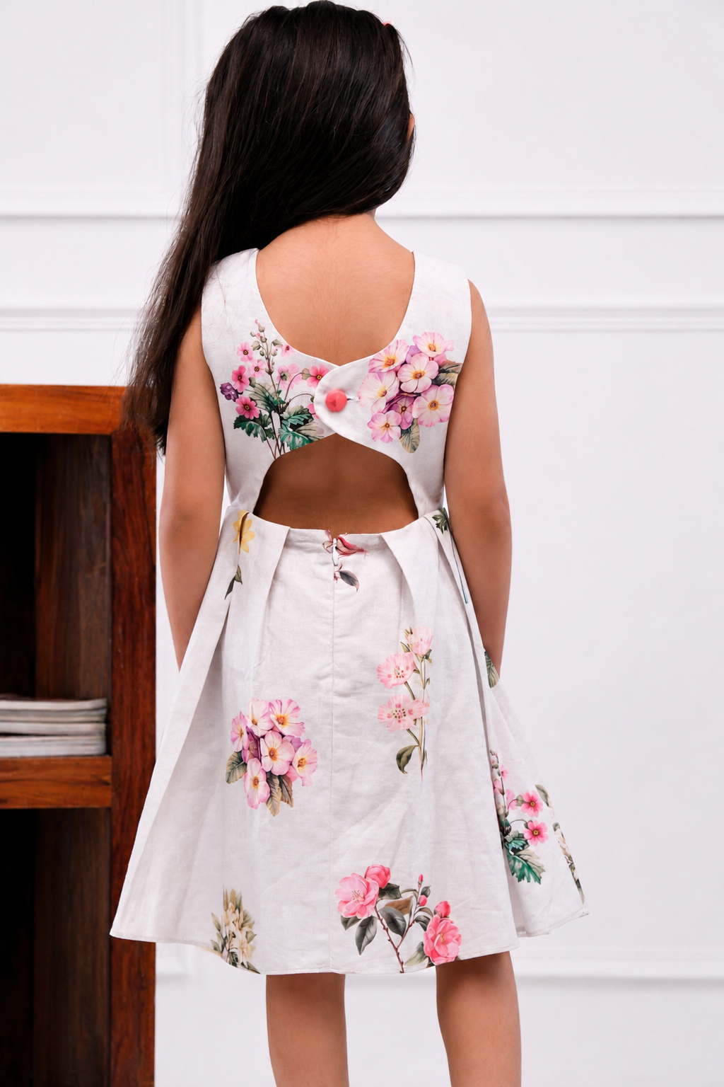 Heidi - Girls's Sleeveless Pleated Dress