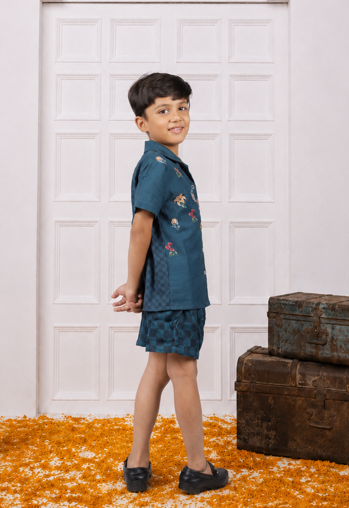 Gulzar - Boy's Floral Shirt & Checkered Shorts Set